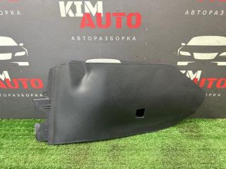 Запчасть накладка центральной консоли передняя правая Kia Cerato 2 2010