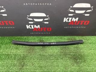 Уплотнитель капота Kia Cerato 2 2010