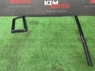 Уплотнитель стекла направляющий задний правый Kia Rio X-Line 2020