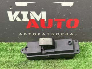 Фото запчасти кнопка стеклоподъемника передняя правая Mazda 3 Б/У запчасть Запчасть кнопка стеклоподъемника передняя правая Mazda 3