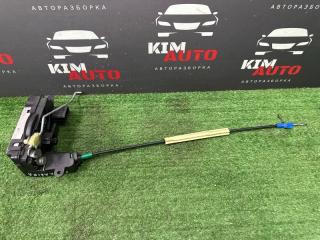 Запчасть замок двери передний правый Opel Zafira