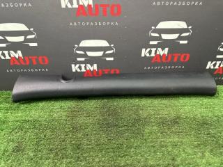 Накладка порога салона передняя правая Kia Rio 4 2019 Б/У Накладка порога салона передняя правая Kia Rio 4 2019