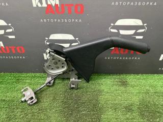 Рычаг стояночного тормоза (ручник) Kia Rio 4 2018 Б/У Рычаг стояночного тормоза (ручник) Kia Rio 4 2018