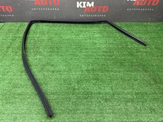 Запчасть уплотнитель стекла направляющий задний левый Opel Zafira