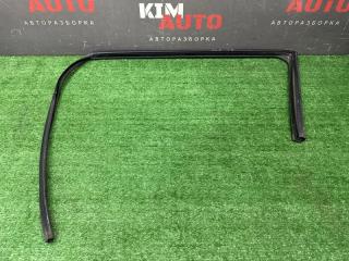 Фото запчасти уплотнитель стекла направляющий передний правый Peugeot 407 Б/У запчасть Запчасть уплотнитель стекла направляющий передний правый Peugeot 407