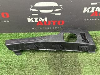 Запчасть кронштейн бампера передний правый Ford Focus 2