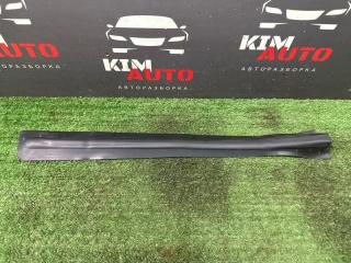 Запчасть накладка центральной стойки левая Opel Astra