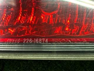 Фонарь в крышку багажника левый Civic 5D