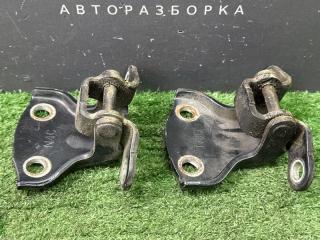 Петли двери задние правые Lacetti