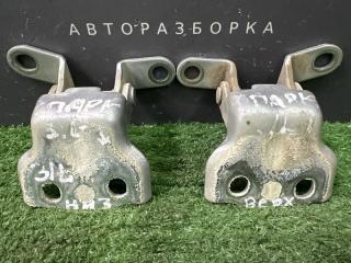 Петли двери задние левые Spark