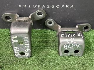 Петли двери задние правые Civic 5D