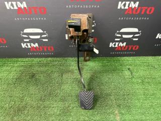 Педаль сцепления Hyundai Solaris 1 2013