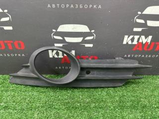 Запчасть накладка противотуманной фары передняя левая Opel Corsa