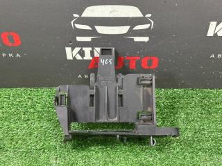 Запчасть кронштейн Opel Astra