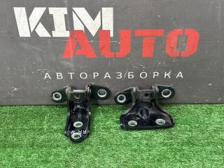 Петли двери задние правые Kia Sportage 3 2015 Б/У Петли двери задние правые Kia Sportage 3 2015