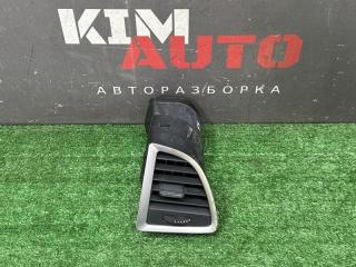 Запчасть дефлектор отопителя передний правый Opel Astra