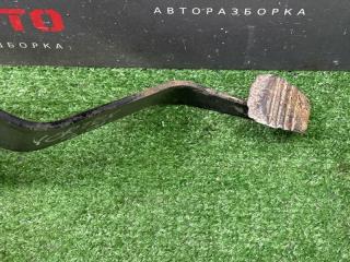 Педаль сцепления Estina