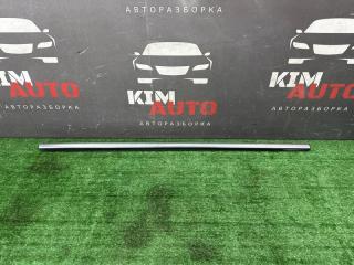 Уплотнитель стекла наружный(Бархотка) Хром передний правый Ford Kuga 2013