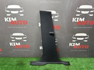 Накладка центральной стойки нижняя левая Ford Kuga 2013 Б/У Накладка центральной стойки нижняя левая Ford Kuga 2013