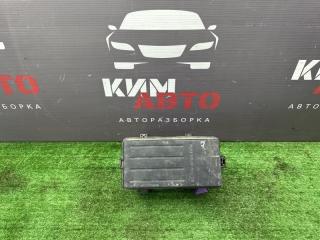 Запчасть блок предохранителей под капот Chevrolet Lacetti