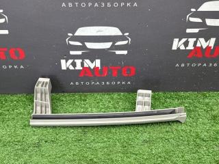 Направляющая стекла двери Kia Rio 4 2019