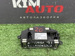 Фото запчасти резистор отопителя Skoda Octavia A5 Б/У запчасть Запчасть резистор отопителя Skoda Octavia A5