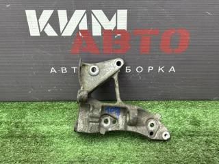 Запчасть кронштейн генератора Citroen C 4