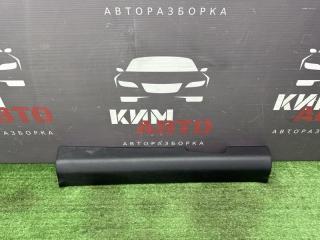 Фото запчасти накладка порога салона передняя левая Nissan QASHQAI 2016 Б/У запчасть Запчасть накладка порога салона передняя левая Nissan QASHQAI 2016