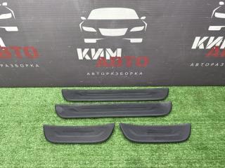 Накладка порога салона Kia Ceed 2 2013 Б/У Накладка порога салона Kia Ceed 2 2013