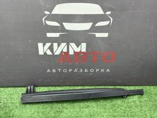 Направляющая стекла двери задняя левая Kia Mohave 2020
