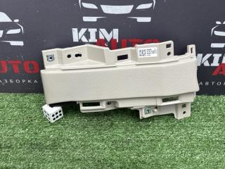 Запчасть накладка торпедо Kia Carnival 2022