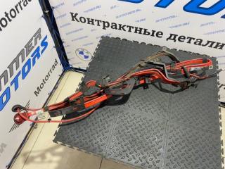 Плюсовой провод аккумуляторной батареи BMW