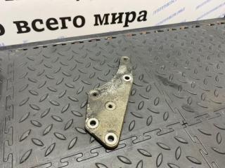Кронштейн помпы BMW