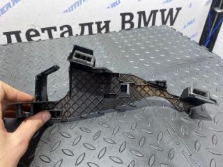 Кронштейн жгута проводки F30 Кронштейн жгута проводки F30