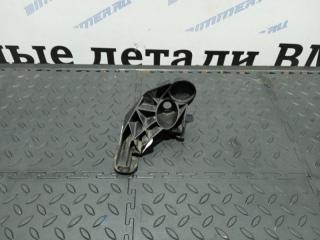 Крепление крыла левое BMW 3