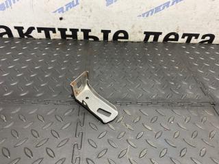 Запчасть кронштейн правый BMW