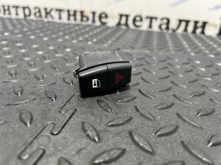 Кнопка аварийной сигнализации BMW
