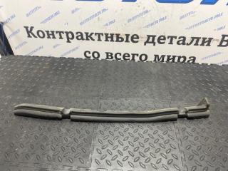 Уплотнитель крыла левый BMW 550iX