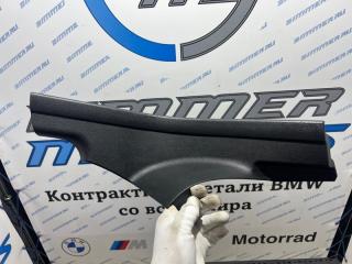 Накладка на порог салона правая BMW