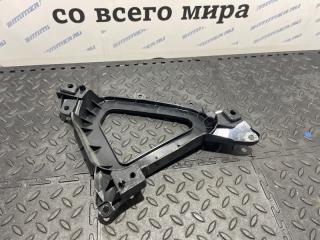 Кронштейн правый BMW