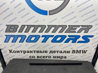 Уплотнитель стекла двери передний правый BMW Х5