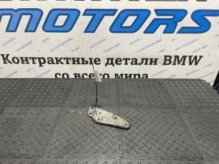 Кронштейн помпы BMW 7