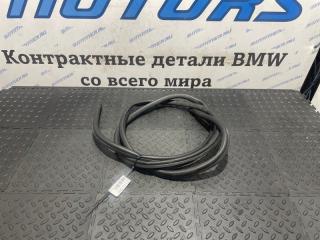 Уплотнитель капота задний BMW 550iX