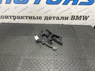 Петля капота левая BMW 550iX