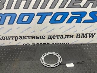 Запчасть зажимное кольцо топливного насоса BMW 330i 2017