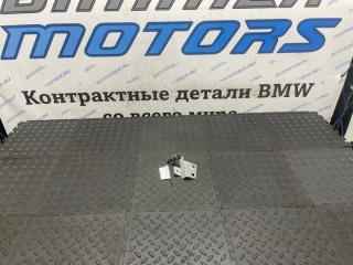 Кронштейн крыла левый BMW 750Li 2013