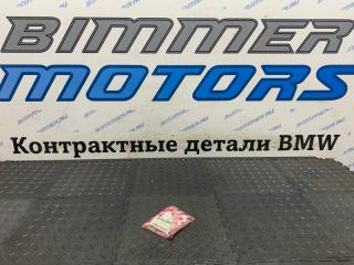 Запчасть штуцер для прокачки BMW 5