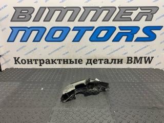 Уплотнитель капота левый BMW 535i