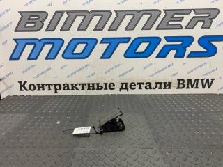 Кронштейн разъема BMW 535i