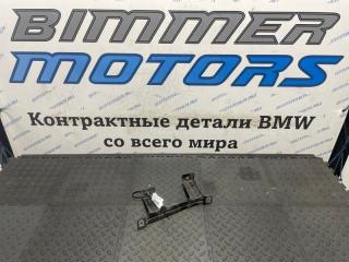 Кронштейн крыла правый BMW X5 2014